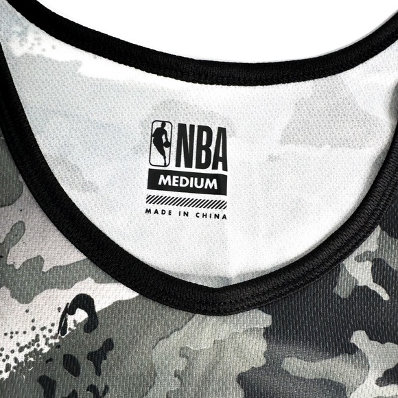 NEW NBA Black Gray Camo Sleeveless Tank Top Original $30 Tags Attached Mens M - Picture 5 of 5